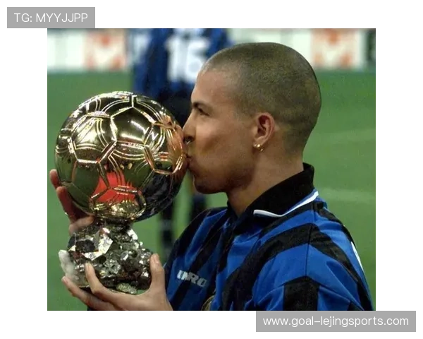 银色足球四号球星是谁 解析这位传奇人物的辉煌与成就